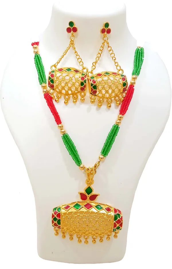 Assamese_Traditional_Red_Green_Dhulabari_Jewellery_Set_For_Women